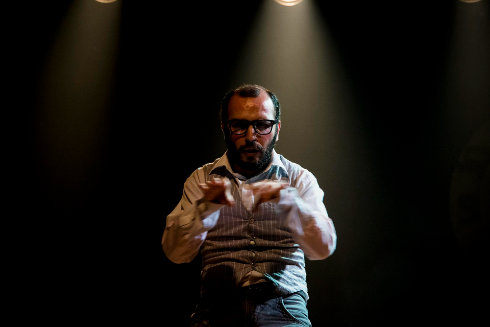 Jak radzić sobie ze stresem przed pierwszym wystąpieniem teatralnym? 1 2044362